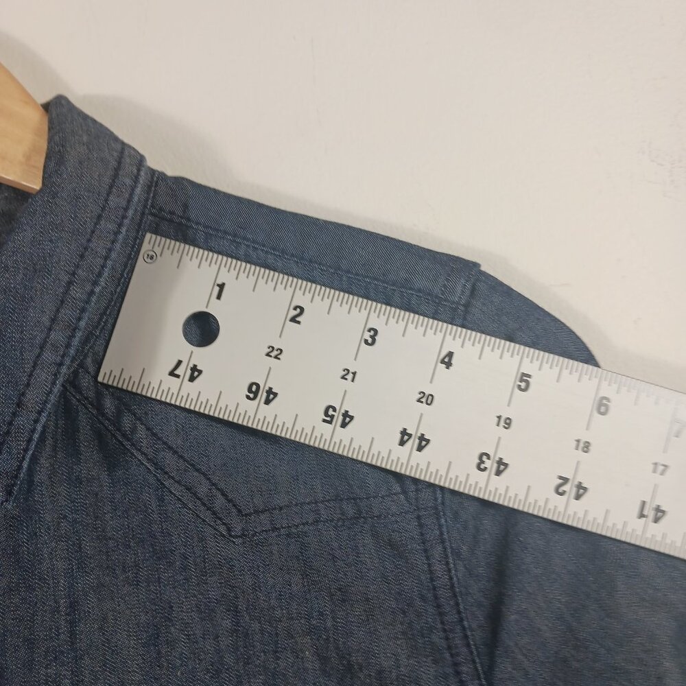 Old Navy Denim Dress, Shift with Belt, Size Medium, Long Sleeve, 1/4 Button Down - Picture 12 of 15